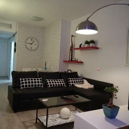 Moderno Apartamento Torremolinos Centro Apartment Luaran gambar