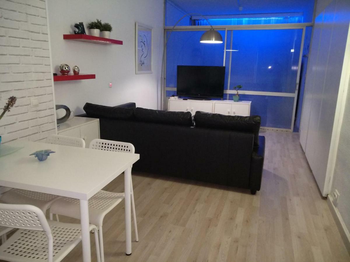 Moderno Apartamento Torremolinos Centro Apartment Luaran gambar