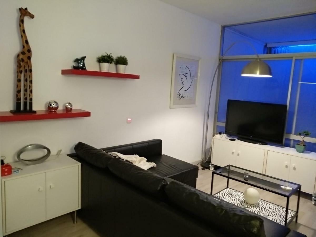 Moderno Apartamento Torremolinos Centro Apartment Luaran gambar